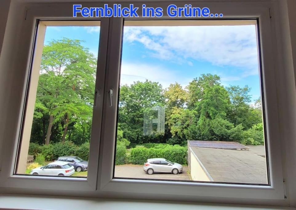 Duplex Apartment Ullstein- 4 Bedrooms, 2 Bathrooms, Living Room, 2 Parking Spaces, Boxspringbeds, Family & Business Apartment! Berlin Eksteriør billede